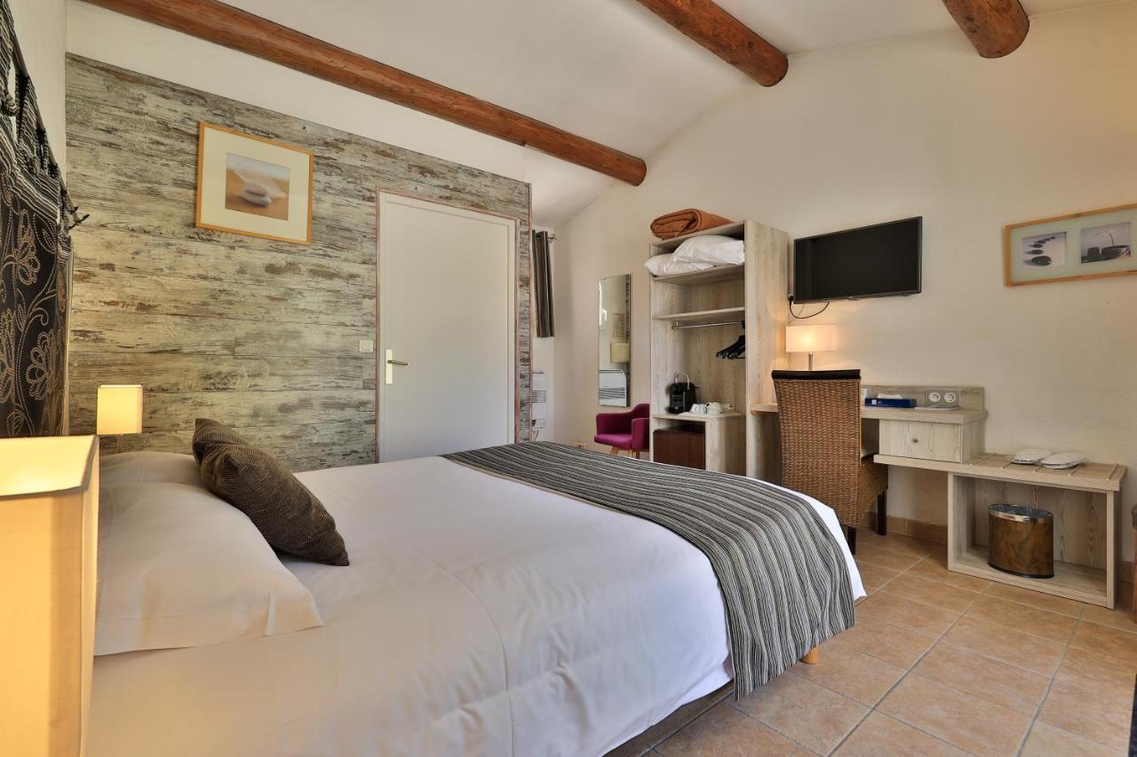 Logis Hôtel&Spa Déjeunez Sous L'Arbre Rousset  Esterno foto