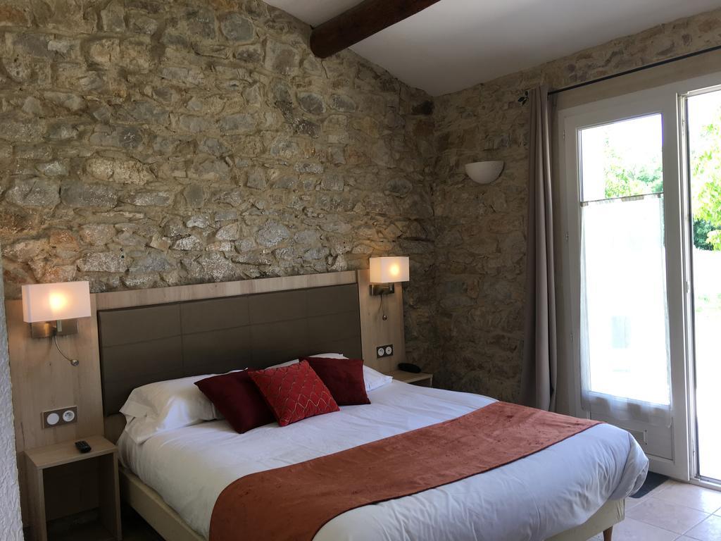 Logis Hôtel&Spa Déjeunez Sous L'Arbre Rousset  Esterno foto
